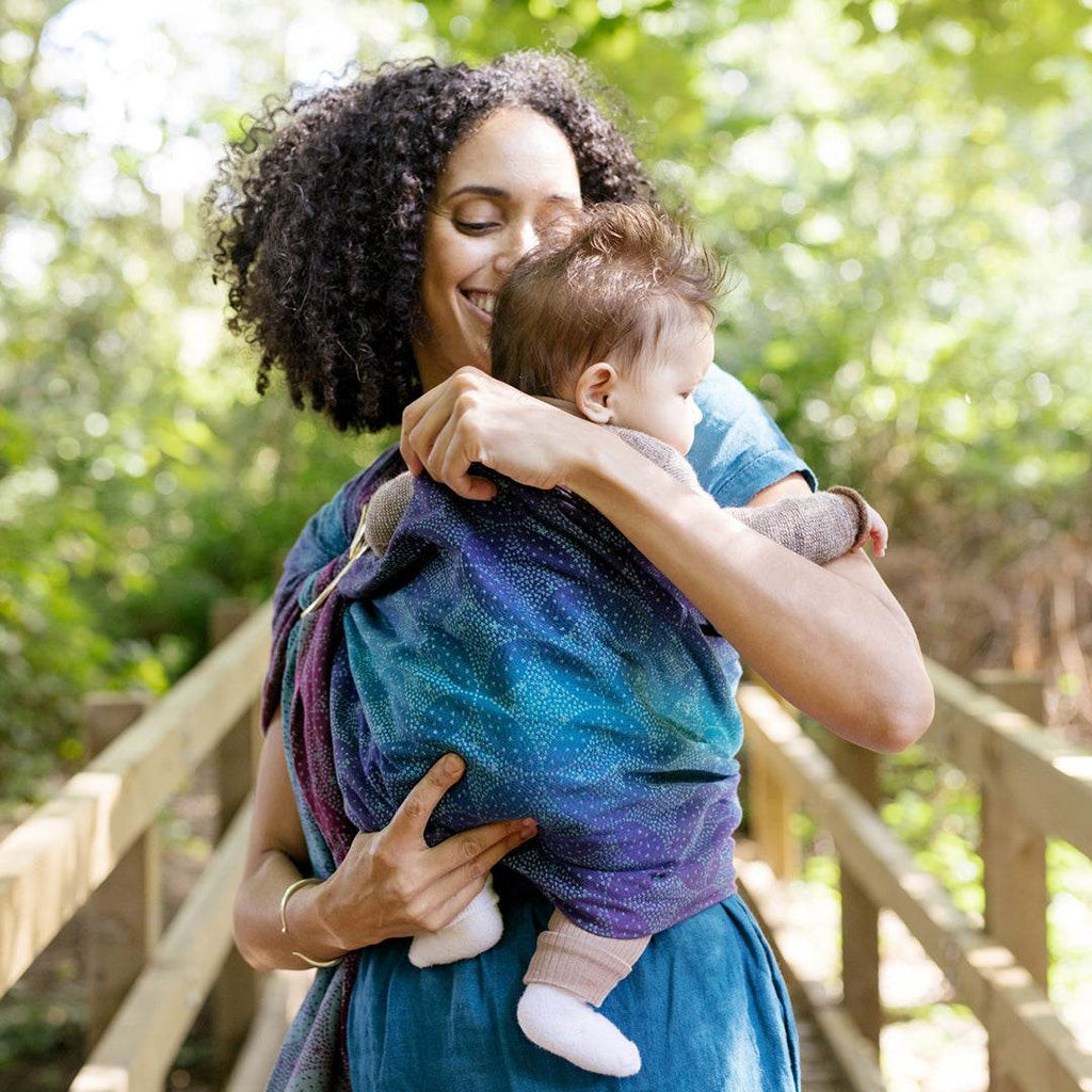 Why Do Babies Like To Be Carried? - Oscha Slings
