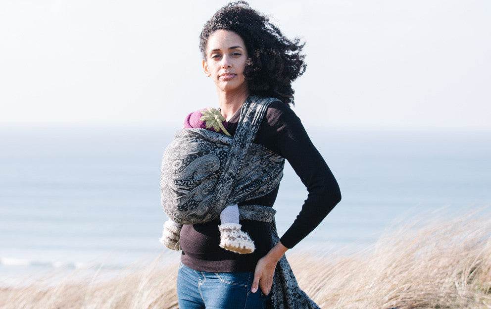 The Benefits of Using a Baby Carrier - Oscha Slings