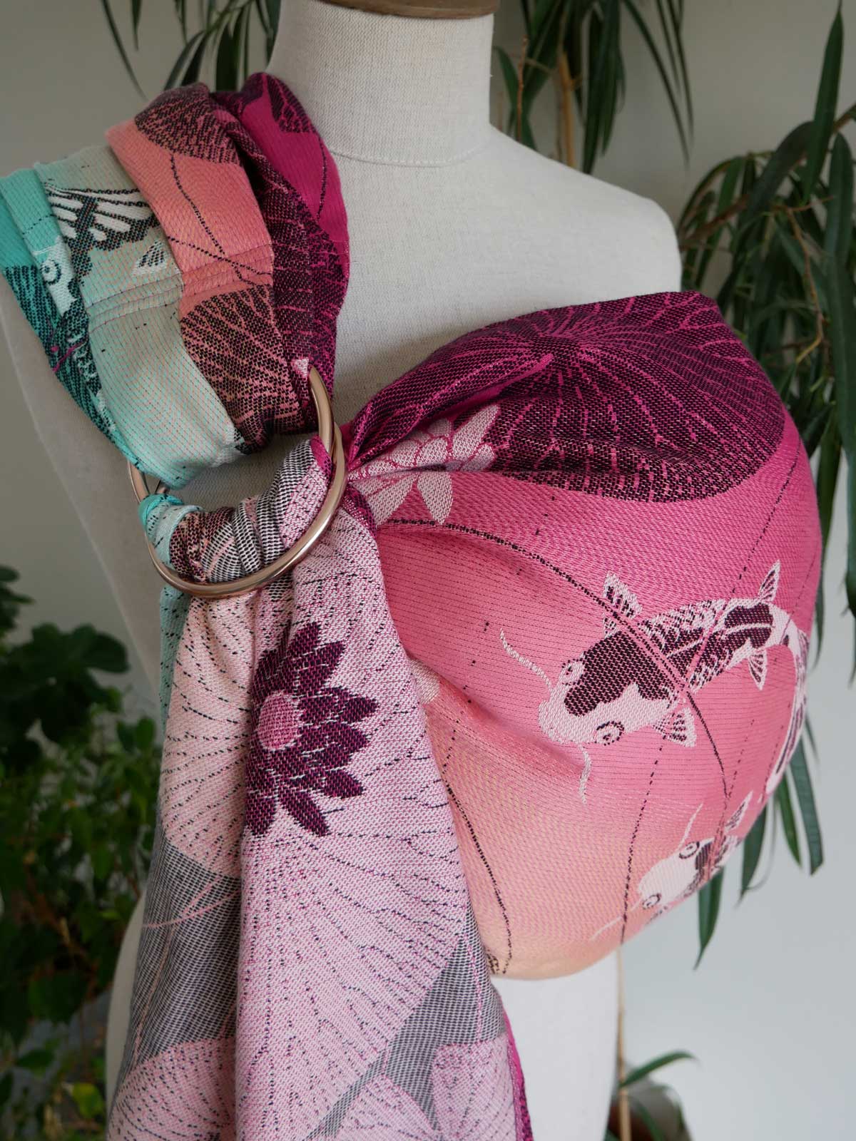 Koi Macaron Ring Sling