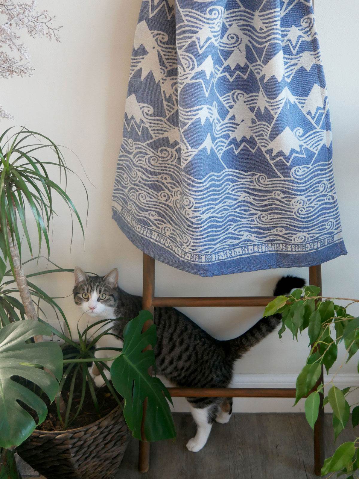 Misty Mountains Hîth Cashwool Baby Blanket - Oscha Slings
