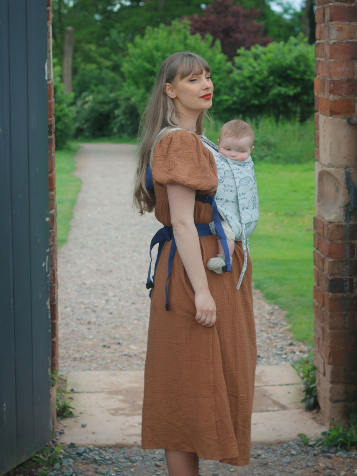 Realm of Middle-earth Ink Bairn Baby Carrier