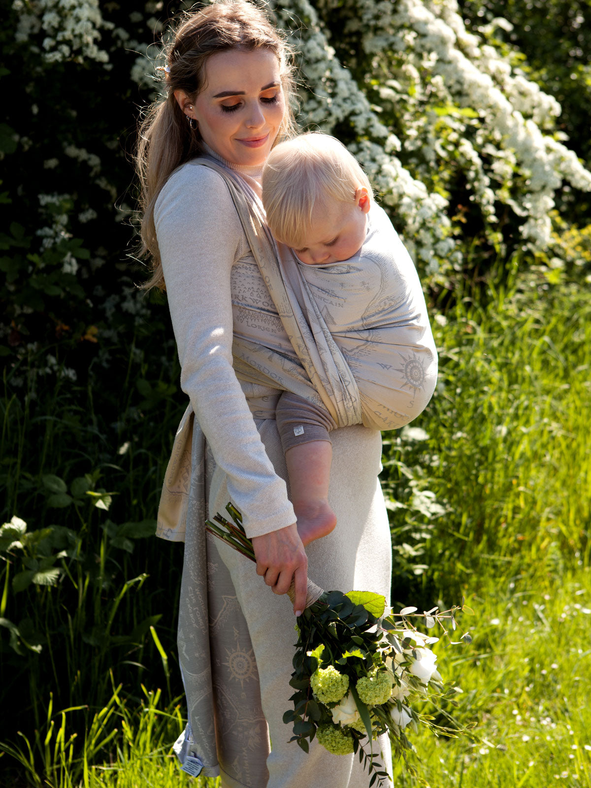 Realm of Middle-earth Silvered Baby Wrap