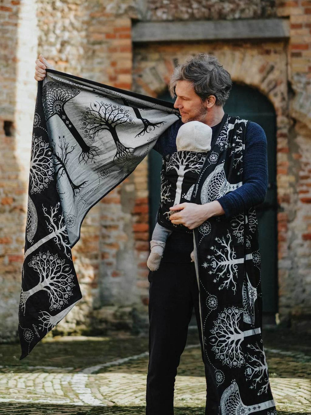 How do I decide my base size in woven wraps? - Oscha Slings