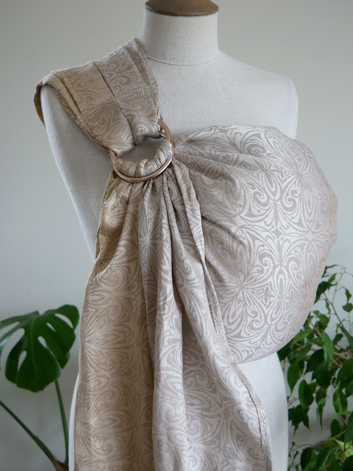 Anais Metallia Ring Sling