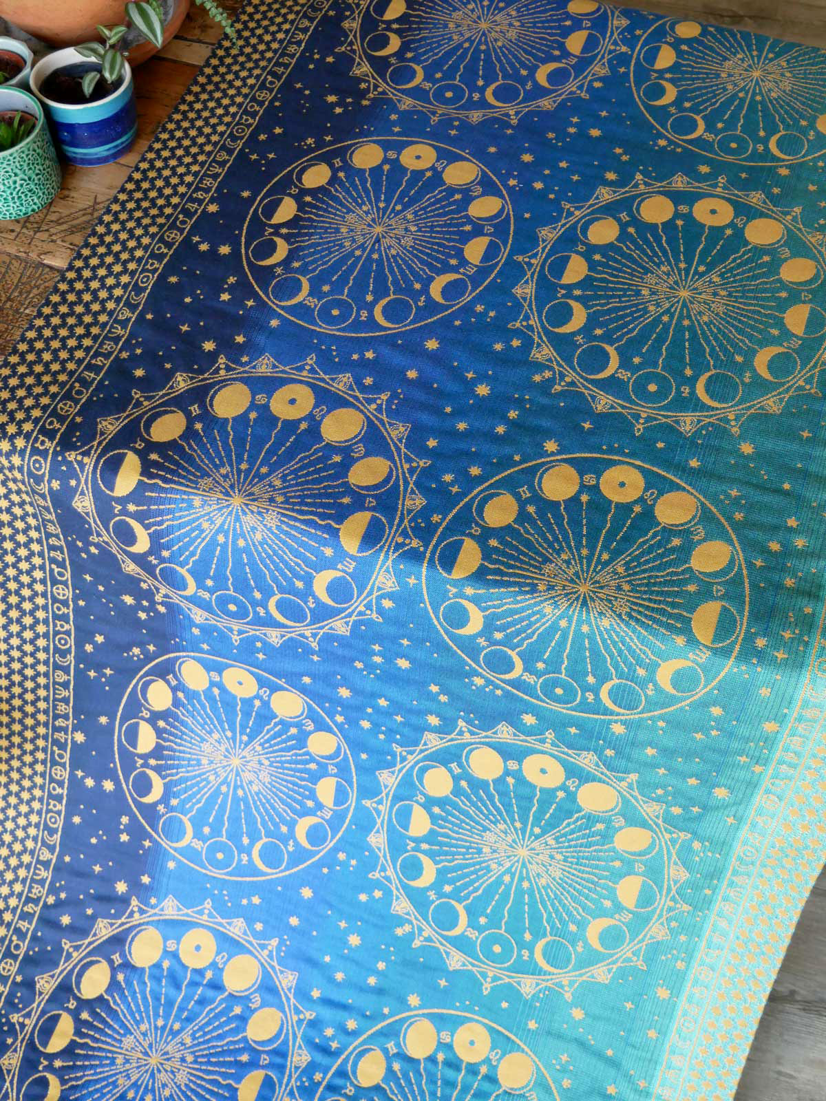 Augmenta Lunae Lineate Fabric Pieces
