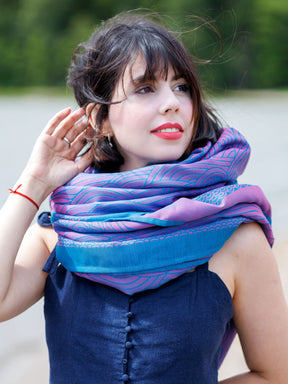 Kasumi Glint Shawl