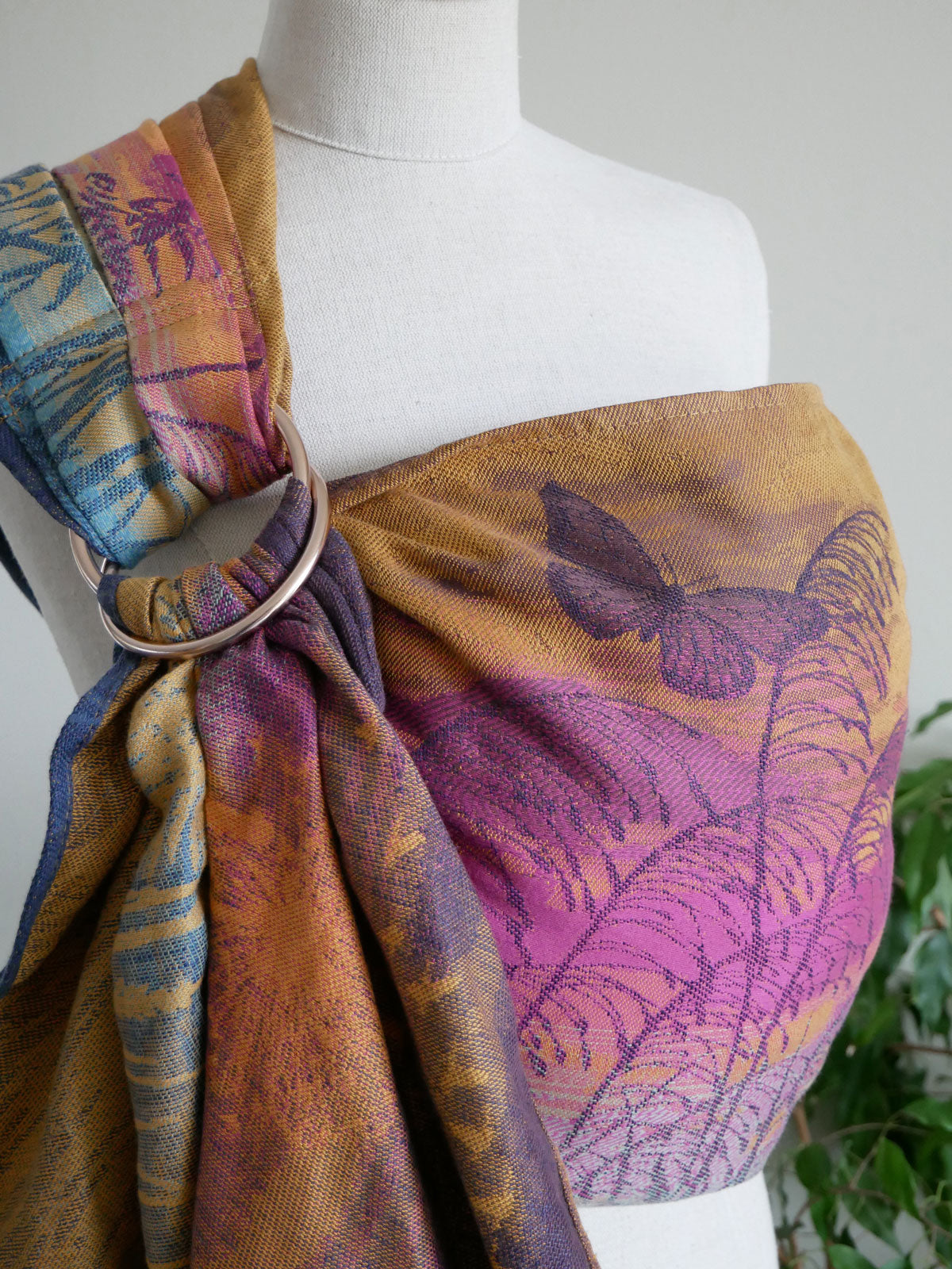 Leana Abigail Ring Sling
