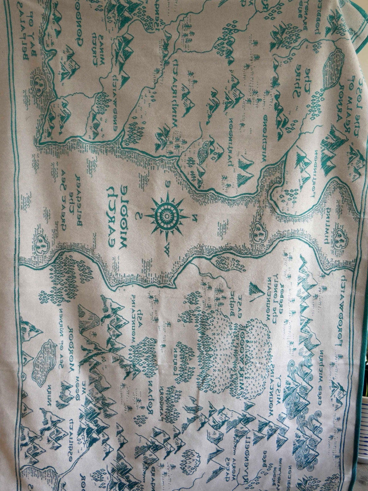 Realm of Middle-earth Moonlit Throw (Woven Second) [Grade 2]