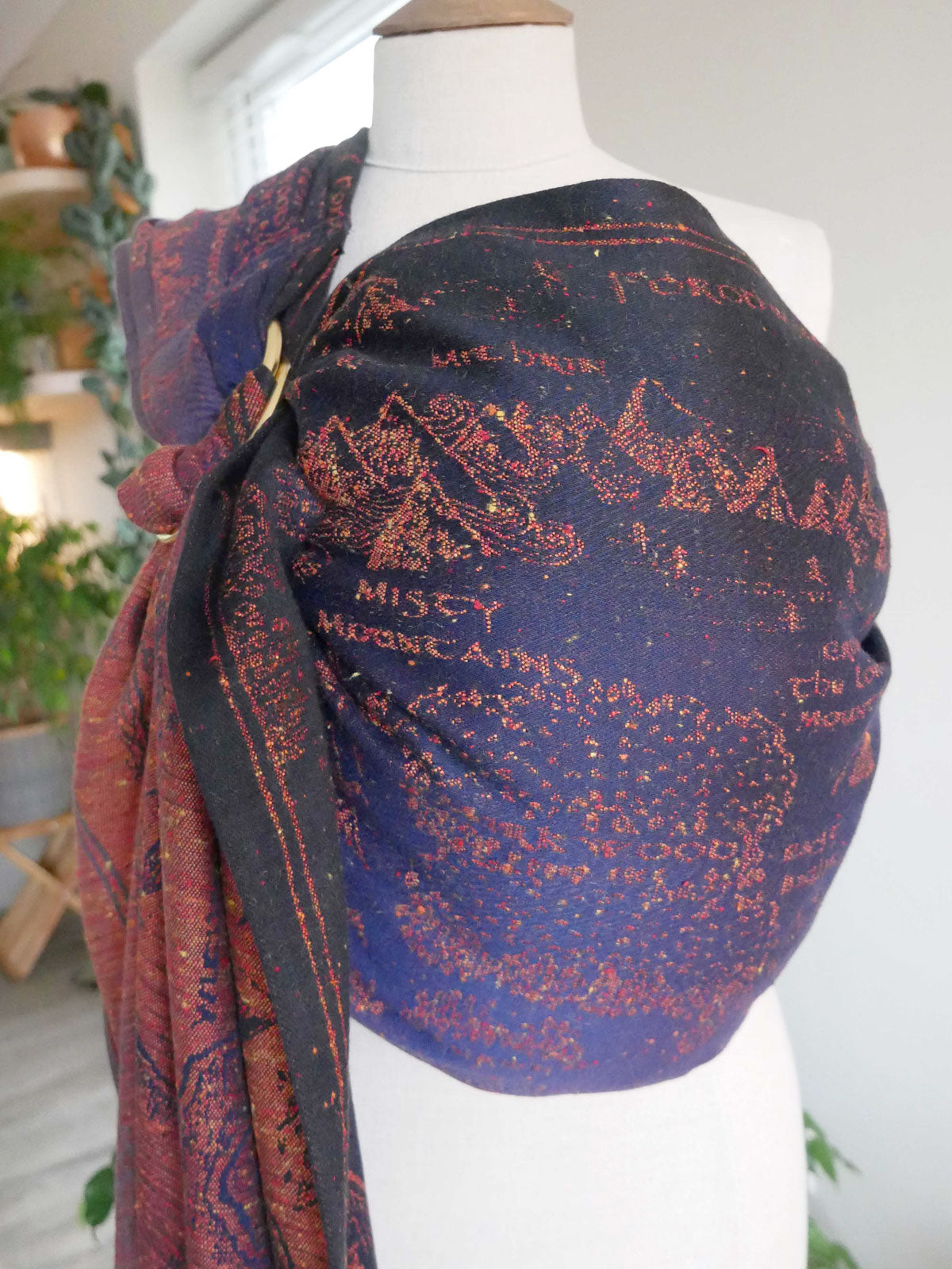 Realm of Middle-earth Odyssey Ring Sling