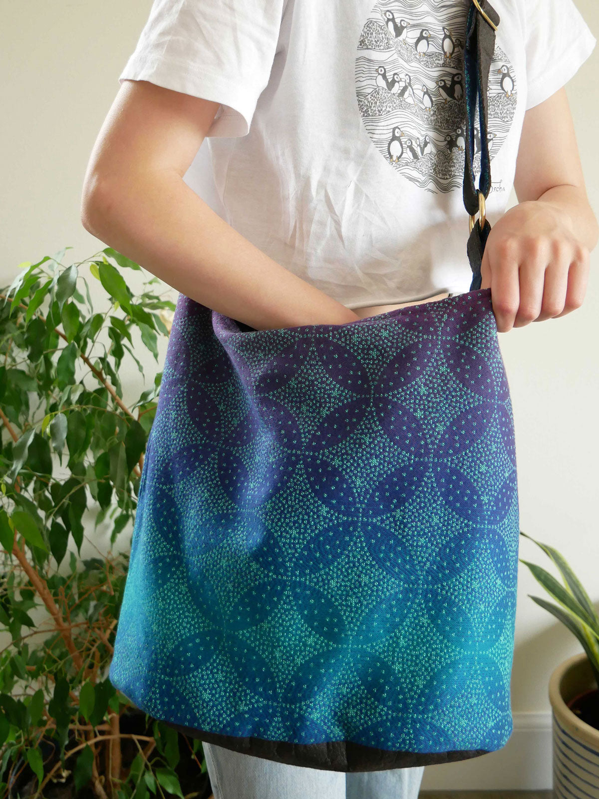 Starry Night Brew with Wild Silk Aliya Bag