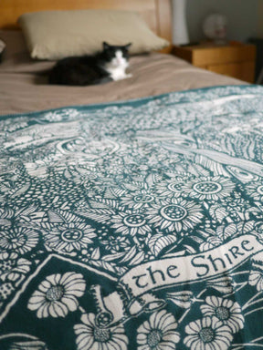Shire Longbottom Throw (Woven Second) [Grade 2]