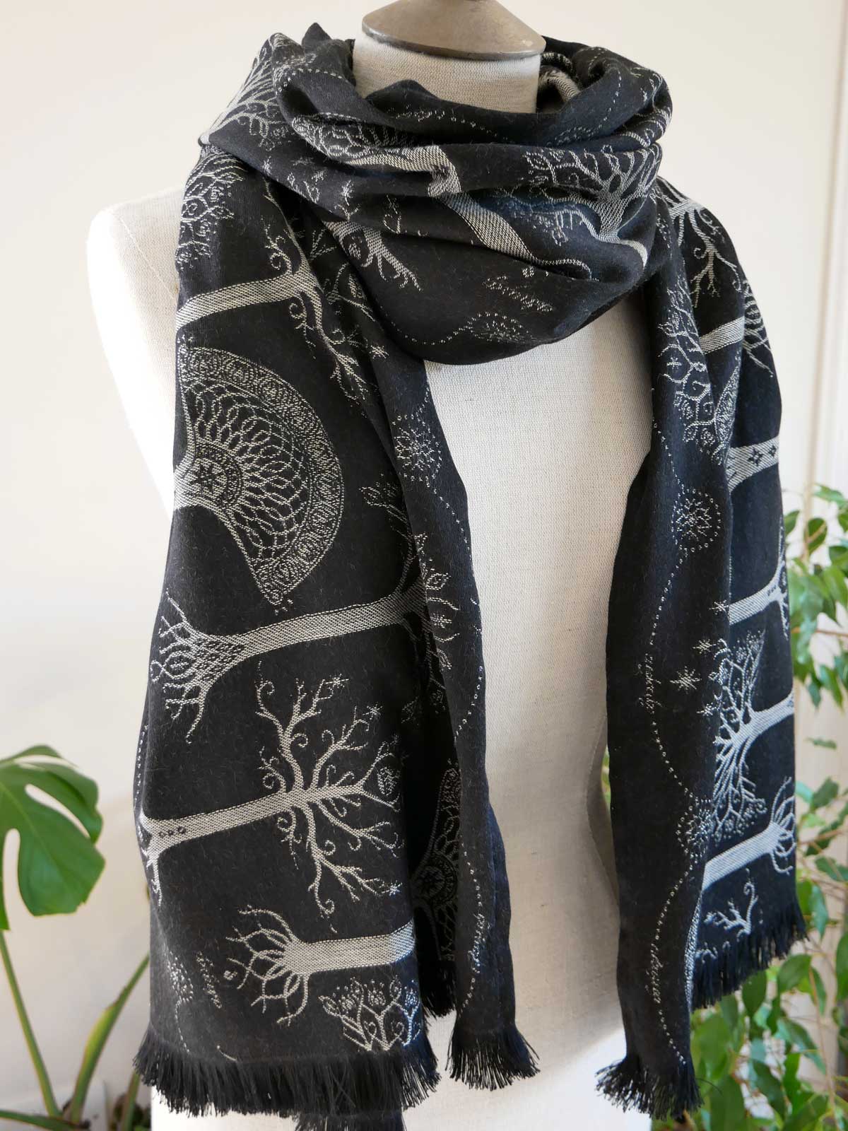 Trees of Gondor Ithildin Scarf