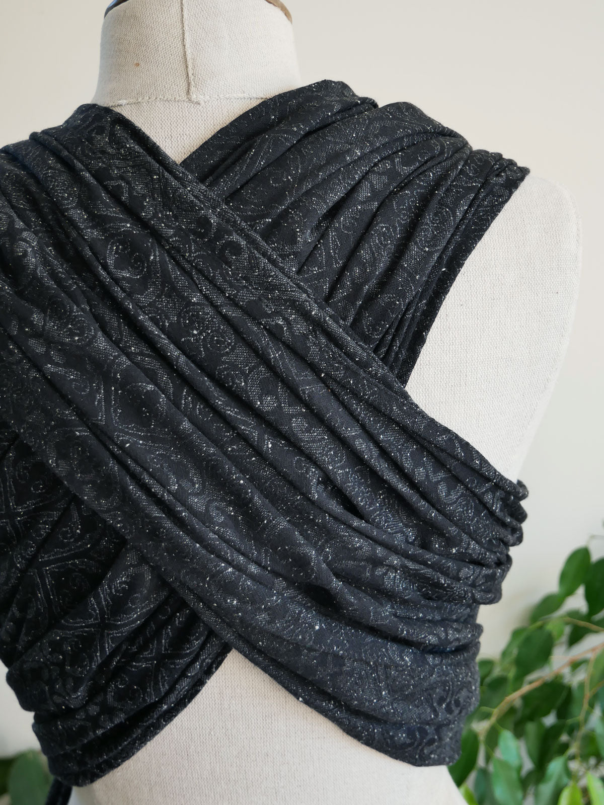 Victoriana Darkest Night Baby Wrap