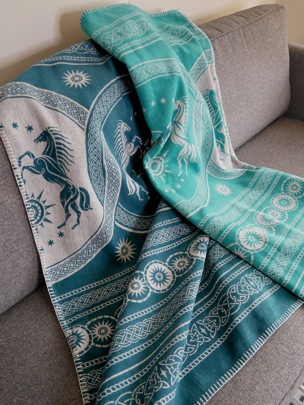 Rohan Entwash Throw (Woven Second) [Grade 2]