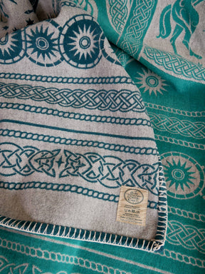 Rohan Entwash Throw (Woven Second) [Grade 2]