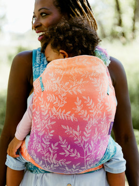 Willow Esprit Cairis with Ice Cotton Baby Cairis Carrier